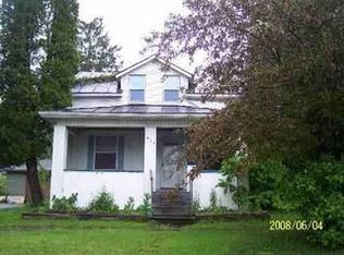 416 S Spring St, Bucyrus, OH 44820