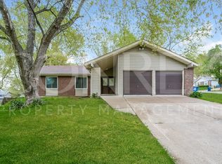 1905 Ox Bow Ln, Saint Louis, MO
