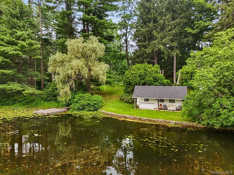 84 Pound Ridge Rd — Photo 18