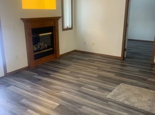 3930 Smith Rd #3932, Lambertville, MI 48144