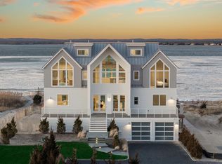 774B Dune Rd, Westhampton Beach, NY 11978