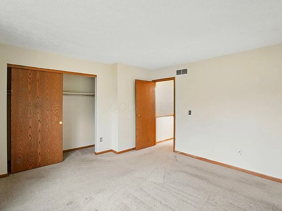 5th image of 7871 Meadowhaven Blvd