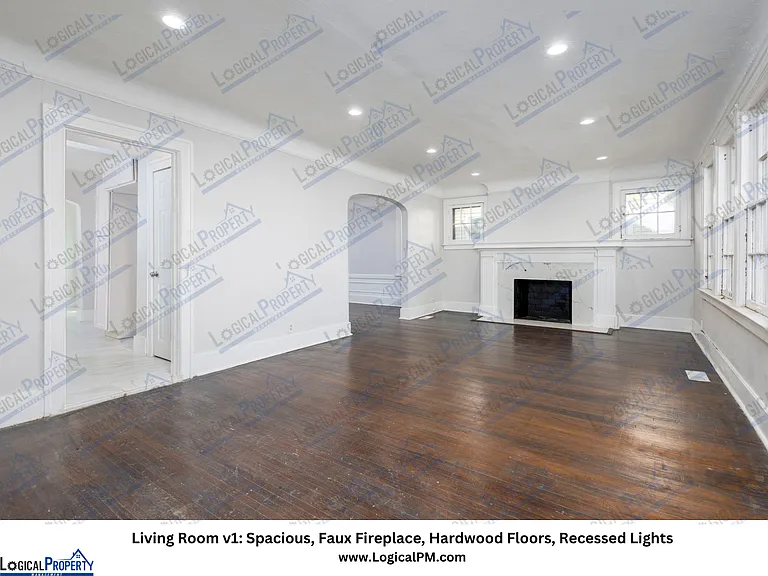 7_Living Room v1