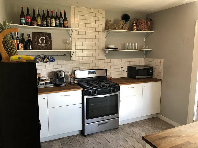 2310 Aintree Ave — Photo 9