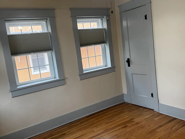 317 Dartmouth Dr SE — Photo 20