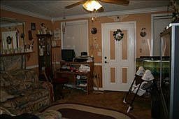 2nd image of 734 Buford St