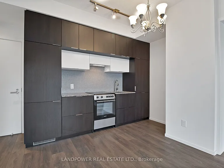 159 Dundas St E #1107 — Photo 4