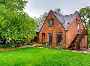 1420 66th St, Windsor Heights, IA 50324