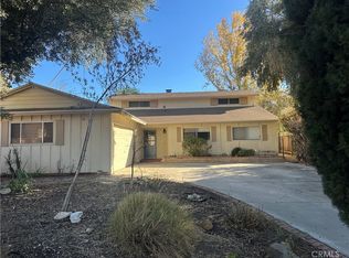 17900 Wellhaven St, Santa Clarita, CA 91387