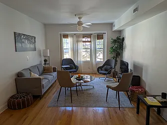 95 Webster Avenue, #2R