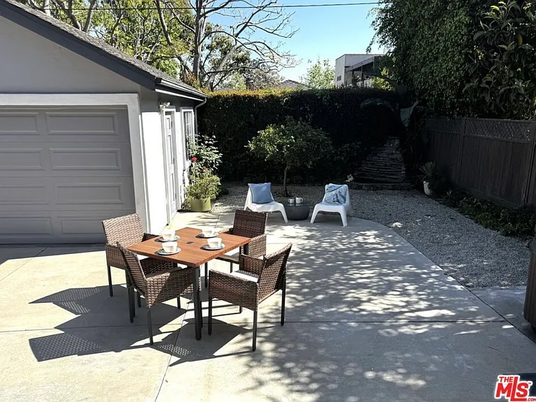 10824 Westminster Ave — Photo 11