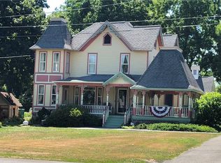 7589 N Ontario St, Sodus Pt, NY 14555