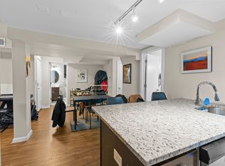 922 W George St #G, Chicago, IL 60657