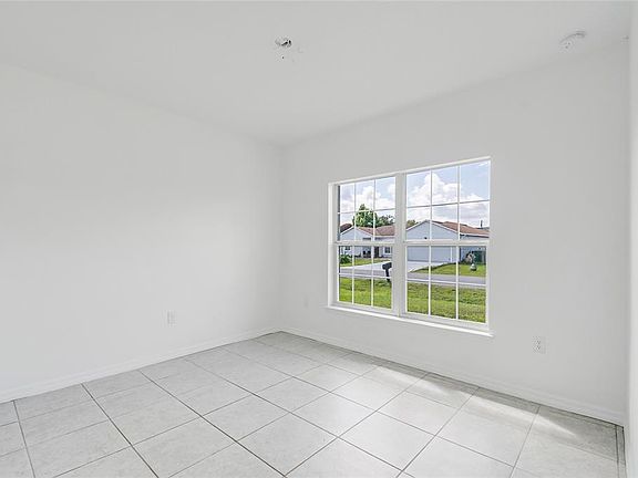 5th image of 1109 MUNSTER COURT