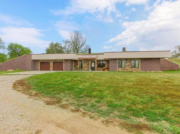 2635 Second Creek Rd, Smithville, MO 64089