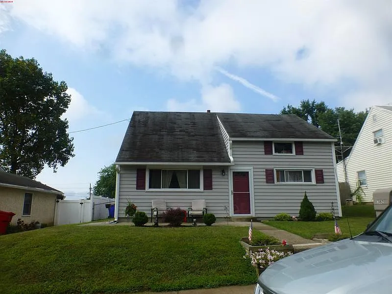 382 Potts Ct photo 1