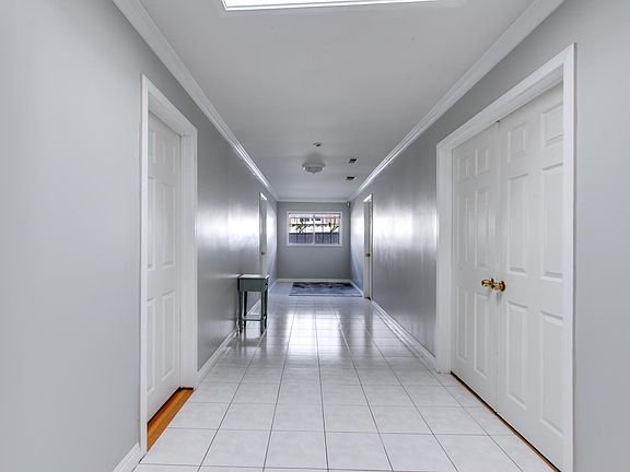 2nd image of 5410 Persimmon Ave