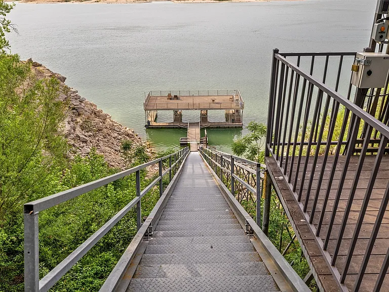 To the day dock