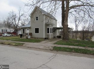 202 S Walnut Ave, Ottumwa, IA 52501
