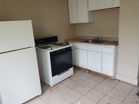 2nd image of 109 Hier Ave