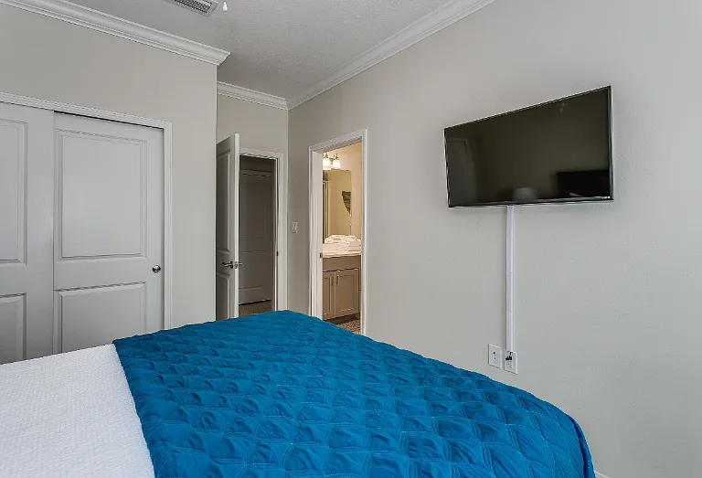 6599 Carlinga Dr — Photo 20