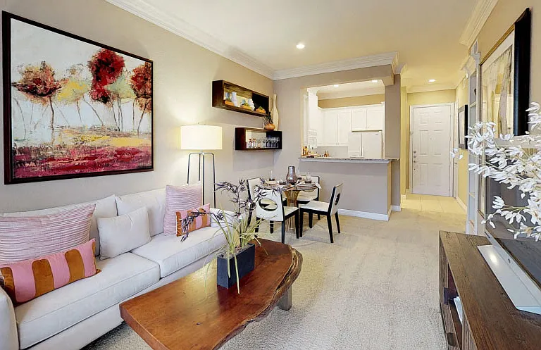 RidgeGate Apartments — Photo 3