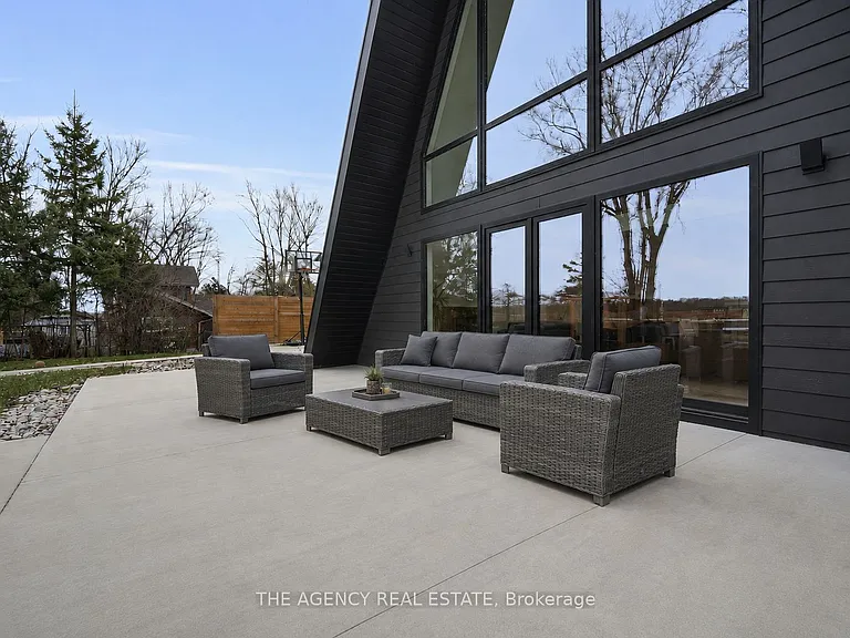 8464 Adams Ct — Photo 26