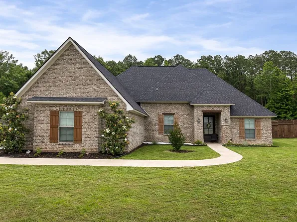 116 Eastin Cir, Natchitoches, LA 71457