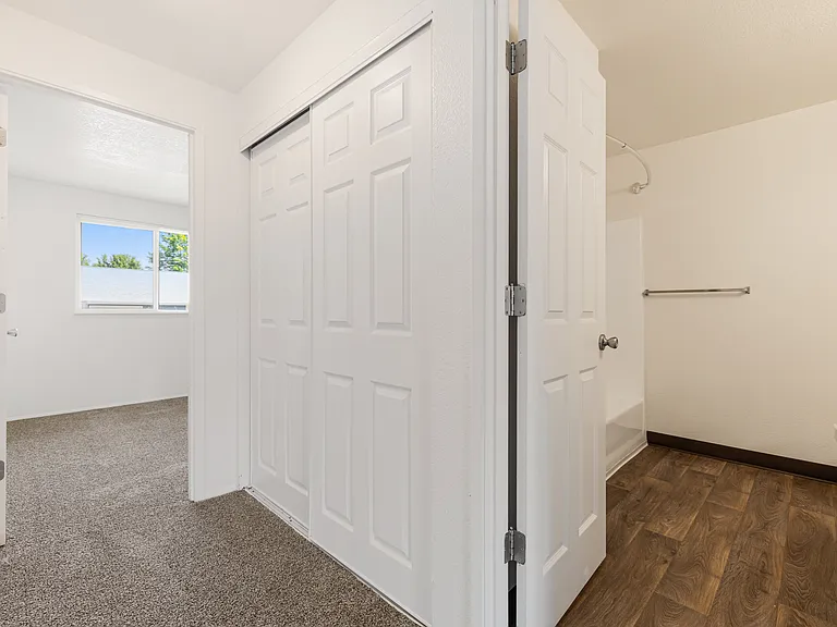 Orchards Apartments — Photo 14