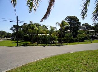 253 Shore Dr, Palm Harbor, FL 34683