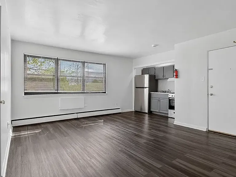 1360 Edgewood Ave #B — Photo 6