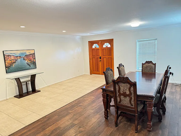 12596 Oaks Ave — Photo 12
