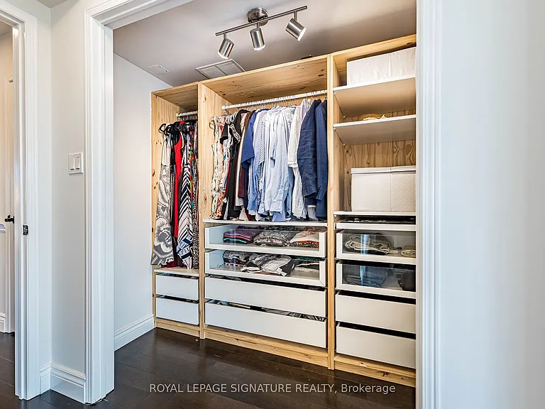 3985 Eglinton Ave W #17 — Photo 26