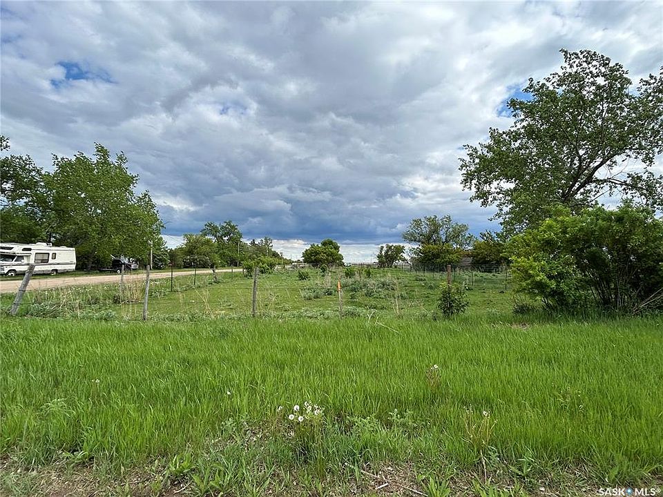 2nd image of 9 1st AVENUE