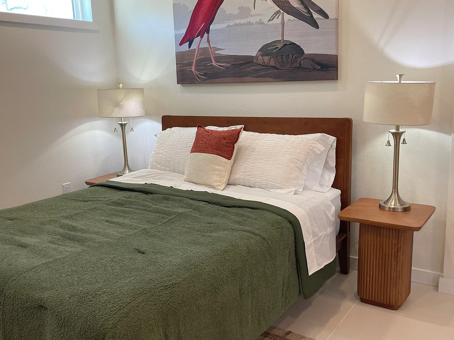 Studio, 520 sqft, $1,850 — Photo 3