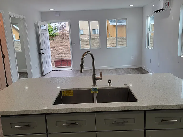 63 W 83rd St #613-1/2 — Photo 3