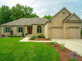 149 Guilford Rd, Valparaiso, IN 46385