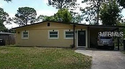 34 W Skylark St