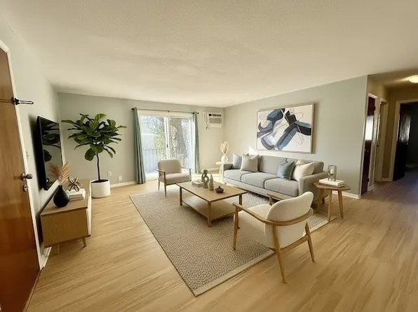 440 North Ave APT 96, Haverhill, MA 01830