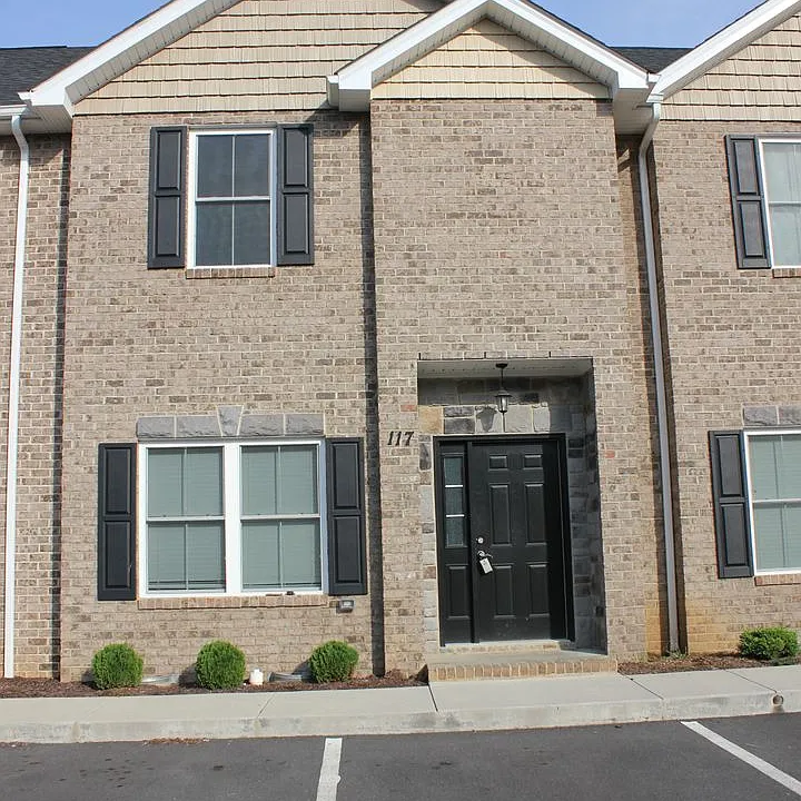 171 Cedar Point Ln