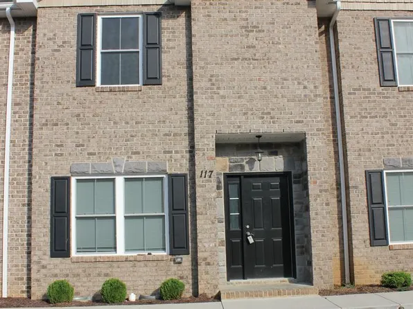 171 Cedar Point Ln, Harrisonburg, VA 22802