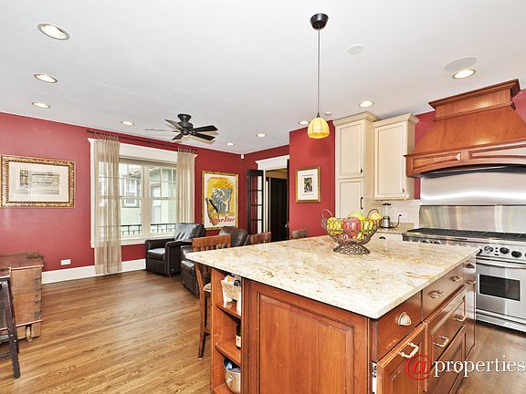 Chef's Kitchen / Great Room