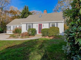 31 Marion Rd, Mattapoisett, MA 02739