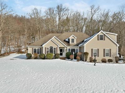 31 Longmeadow Drive, Brentwood, NH, 03833