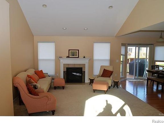 4th image of 1565 Andover Cir #1