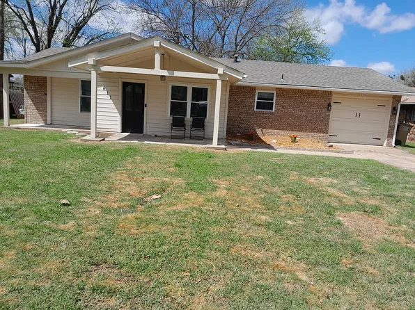 611 N Washington Ave, Wagoner, OK 74467