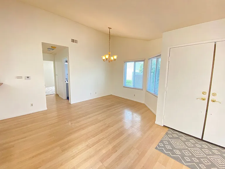 7563 Agua Dulce Ct — Photo 9
