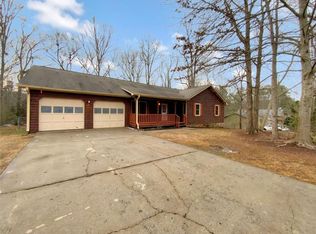 218 Robin Ln, Stockbridge, GA 30281