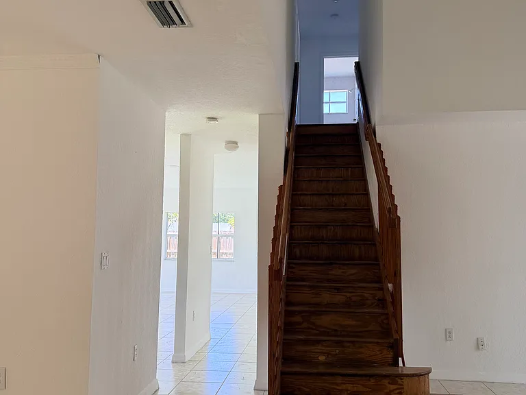18124 SW 152nd Pl — Photo 23