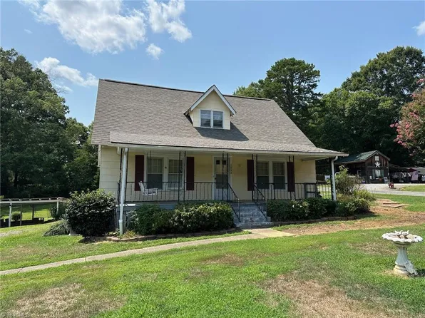 1594 Pine Hall Rd, Pine Hall, NC 27042